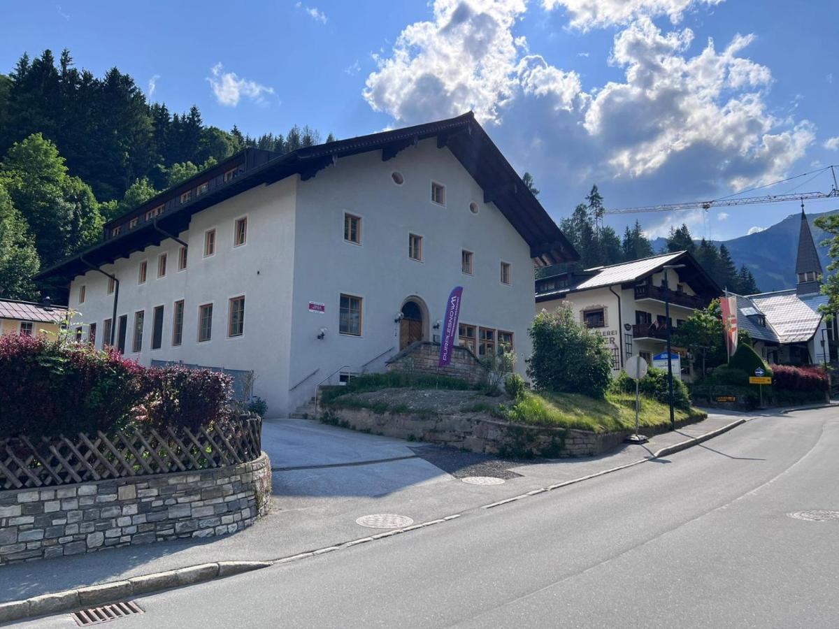 Twenty Seven City Hotel Zell am See Ngoại thất bức ảnh