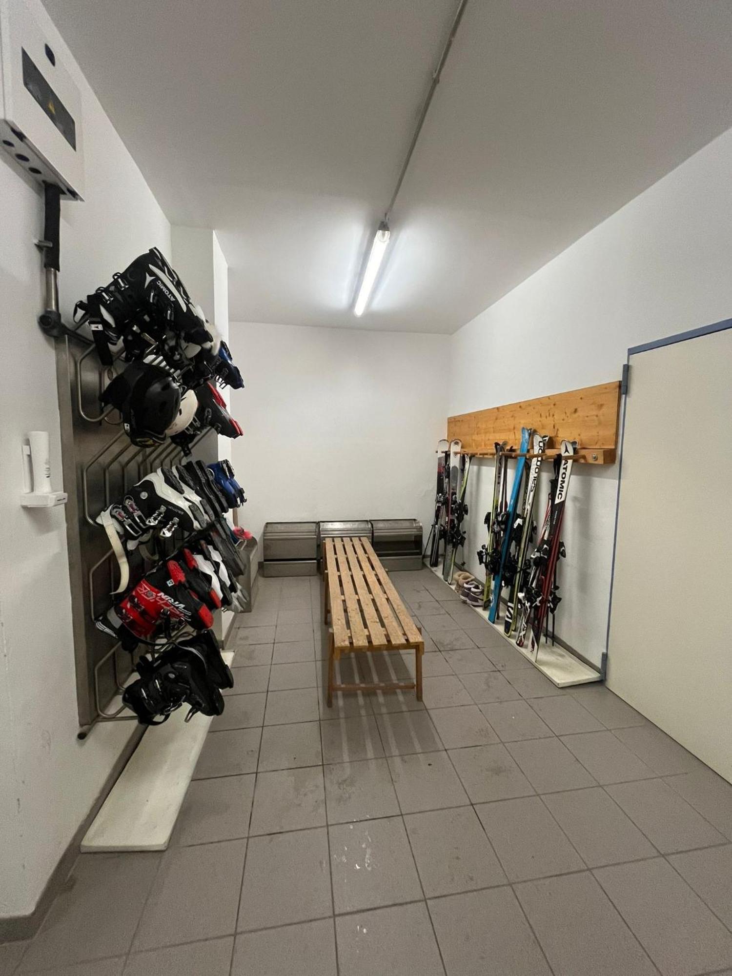 Twenty Seven City Hotel Zell am See Ngoại thất bức ảnh