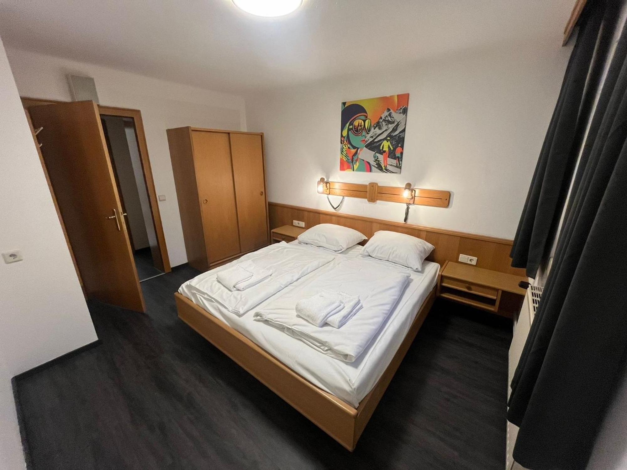Twenty Seven City Hotel Zell am See Ngoại thất bức ảnh