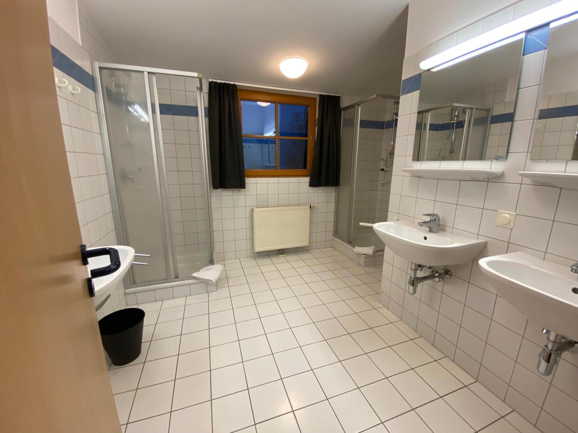 Twenty Seven City Hotel Zell am See Ngoại thất bức ảnh