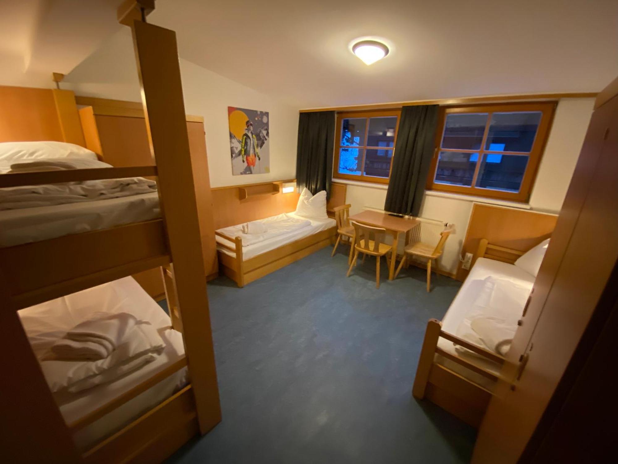 Twenty Seven City Hotel Zell am See Ngoại thất bức ảnh